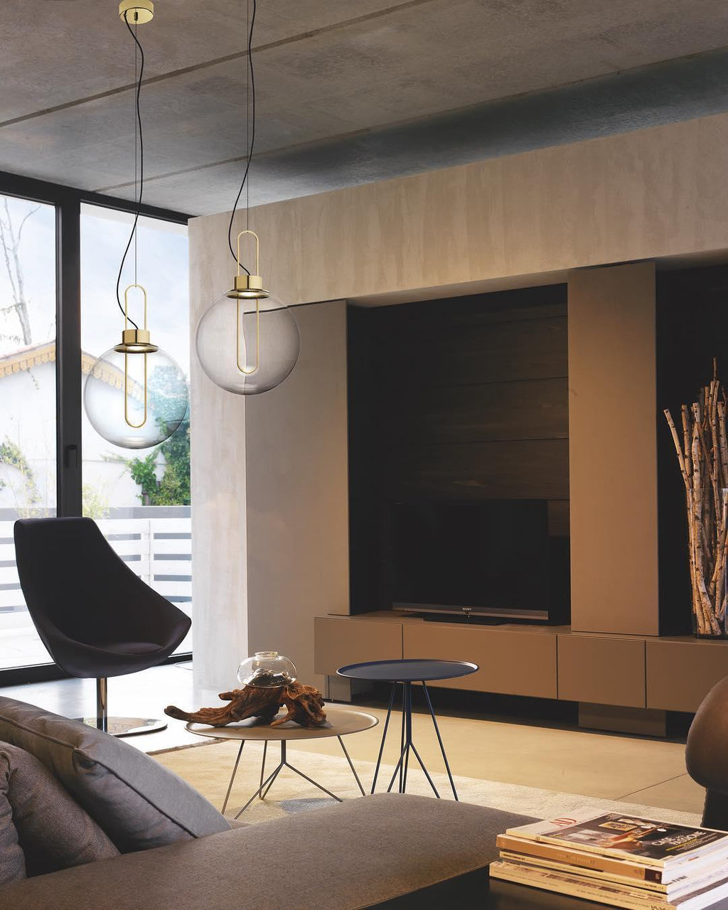 Aero Chic Orb Pendant Lamp