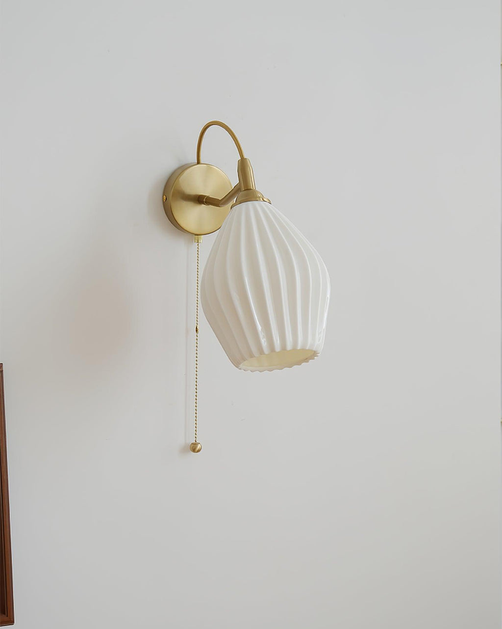 Amira Ceramic Wall Lamp