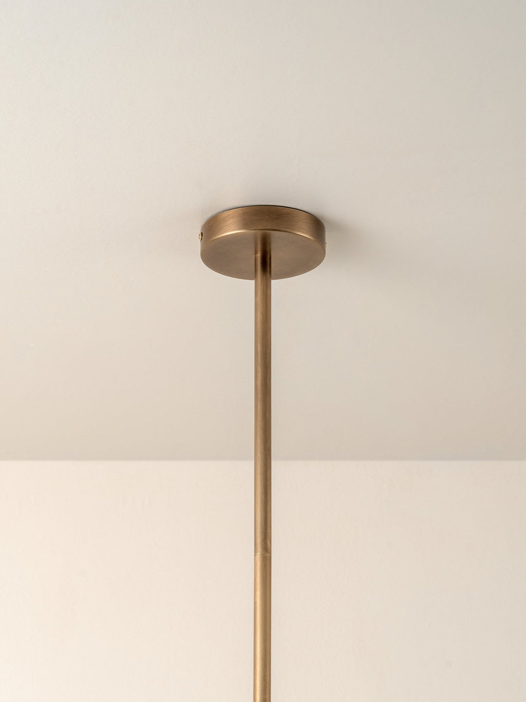 Ilvelia Modern Minimalist Brass Glass Chandelier