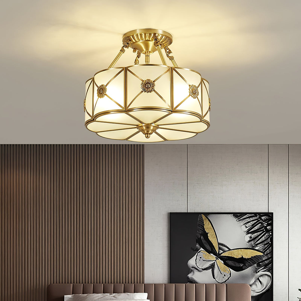 Solara Ceiling Lamp Brass Scalloped Frosted Classic