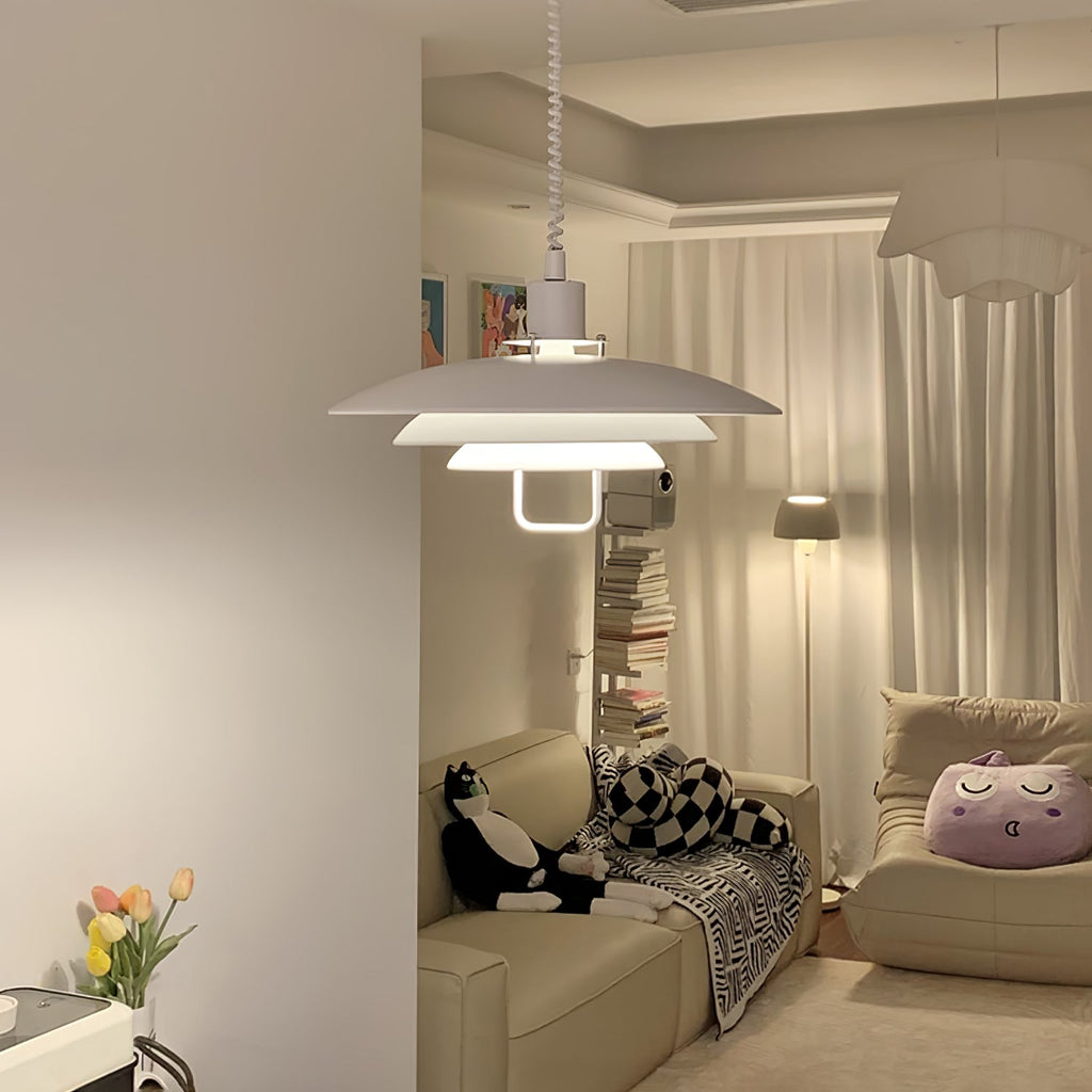 Arithra Aluminum Glam Pendant Lamp