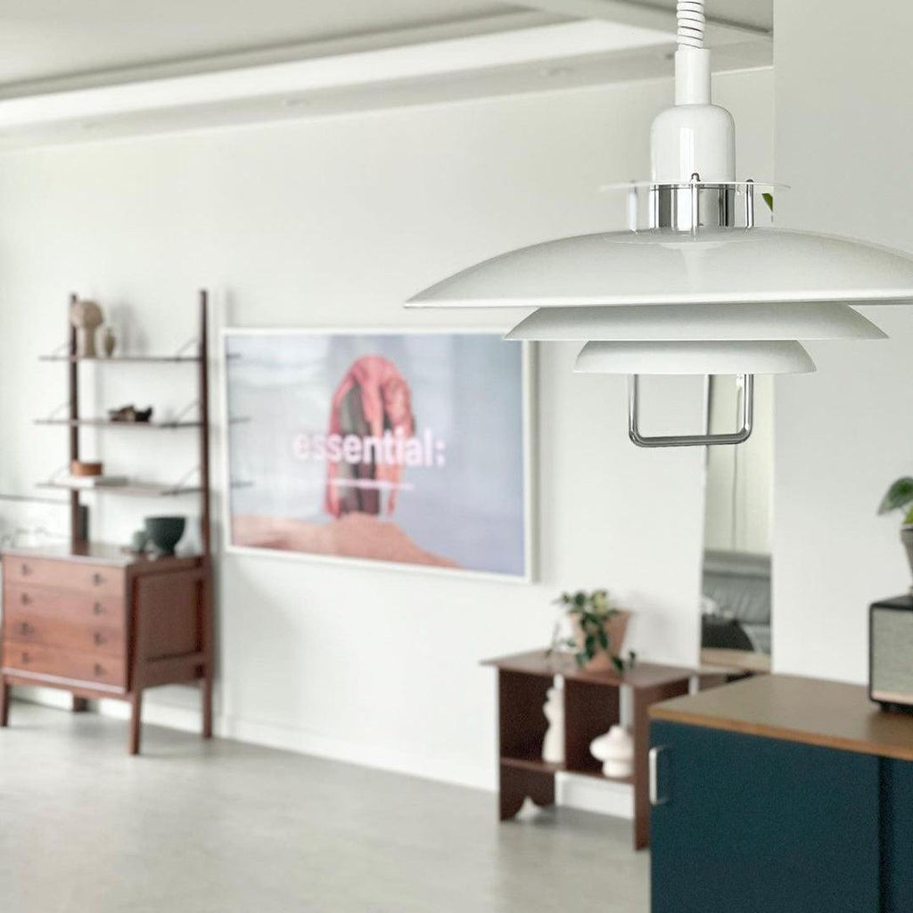 Arithra Aluminum Glam Pendant Lamp