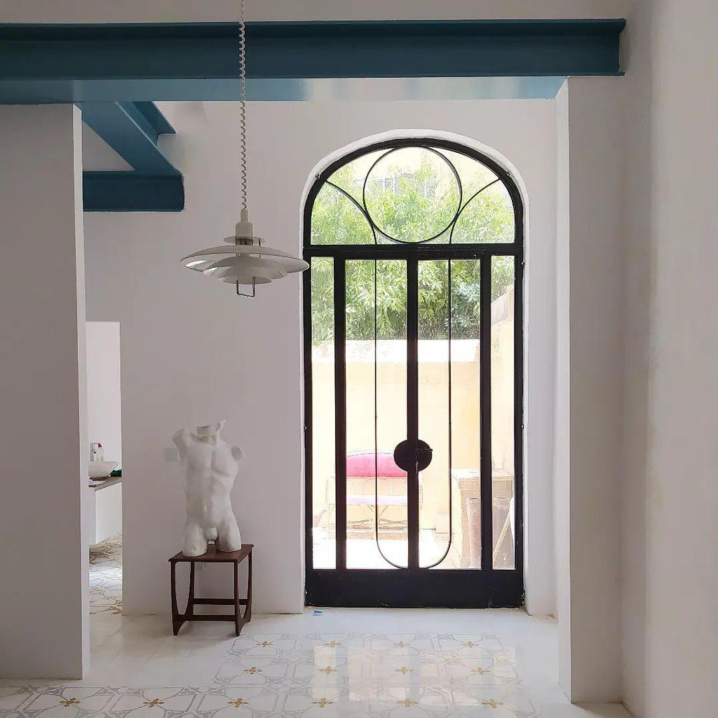 Arithra Aluminum Glam Pendant Lamp