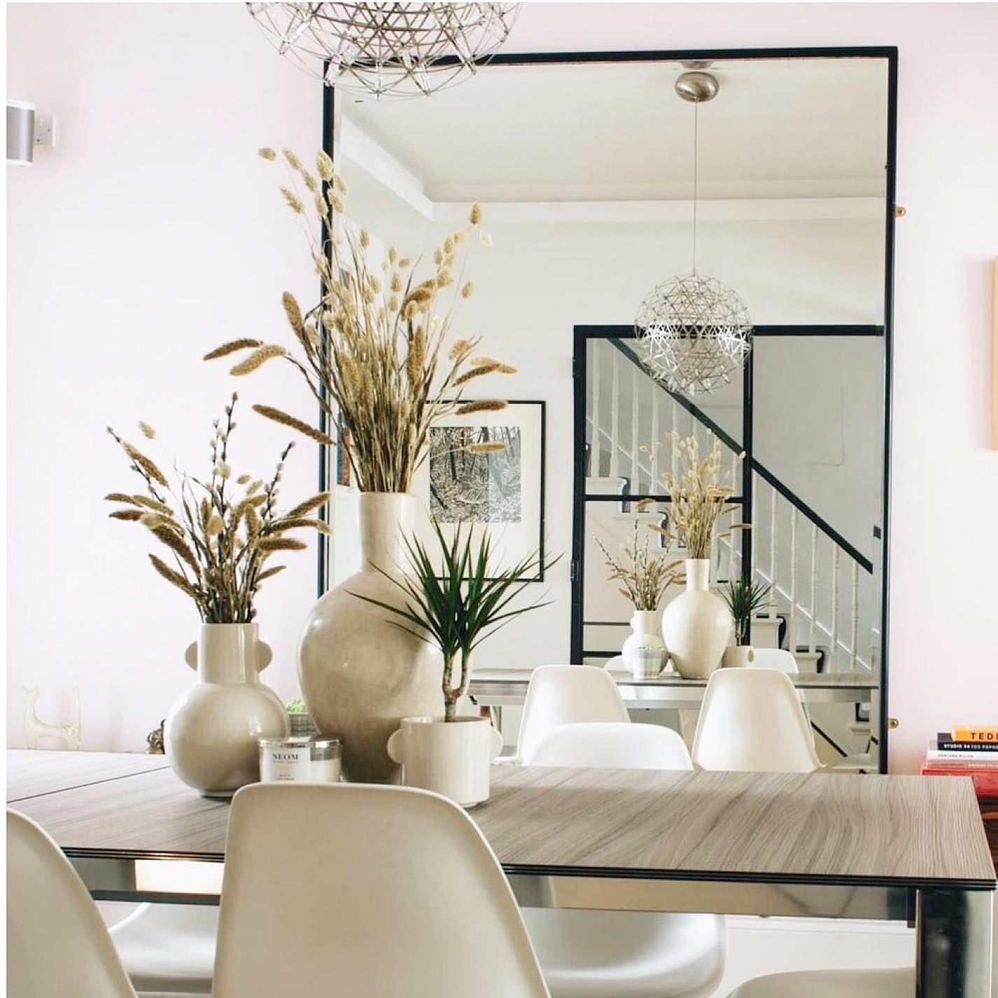 Evsoriel Modern Minimalist Pendant Light