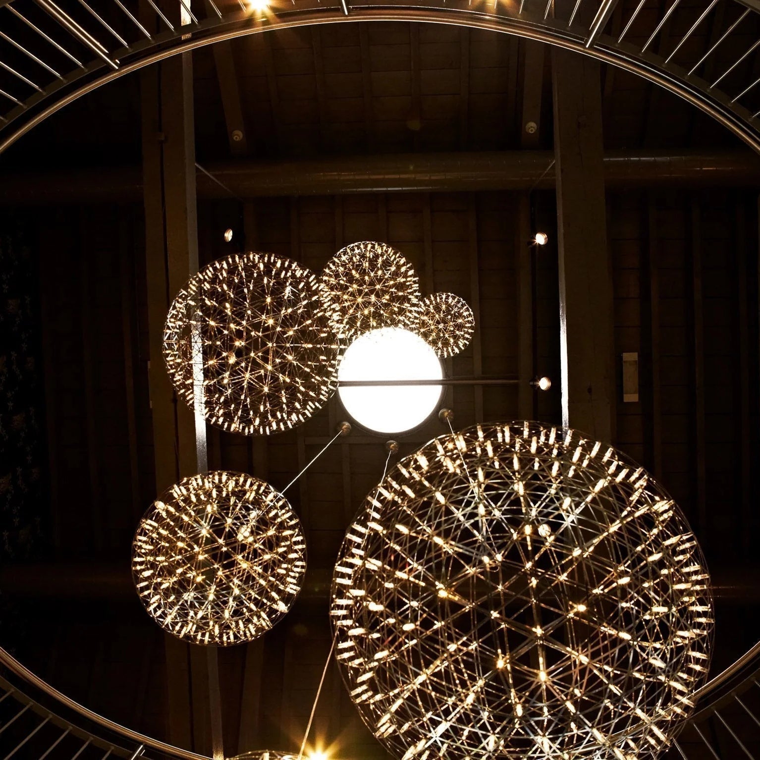 Evsoriel Modern Minimalist Pendant Light