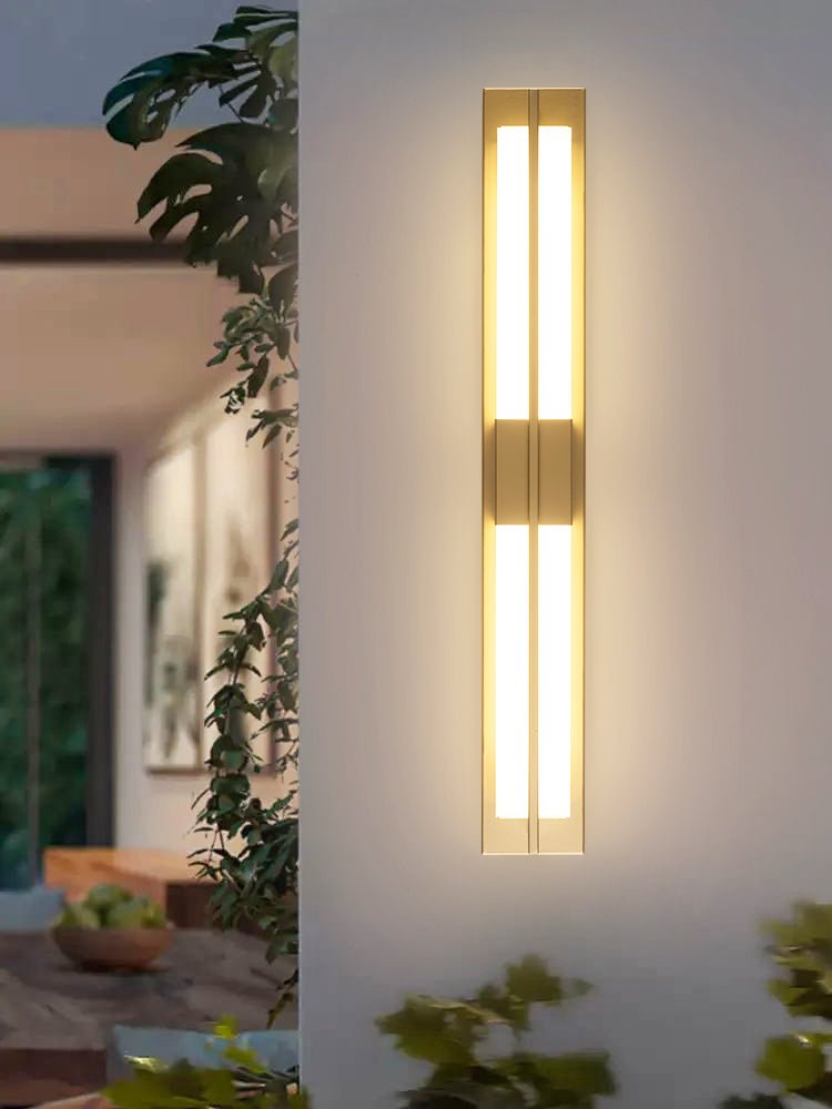 Caspian Alabaster Brass Wall Light
