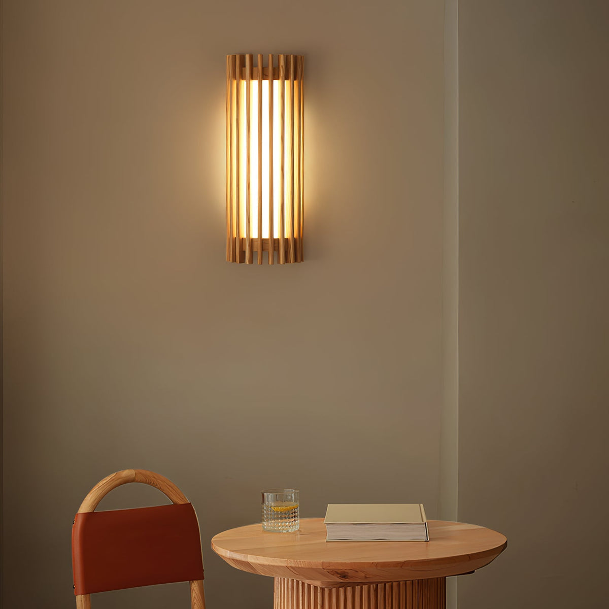 Muto Walnut Indoor Wall Lamp - image 9