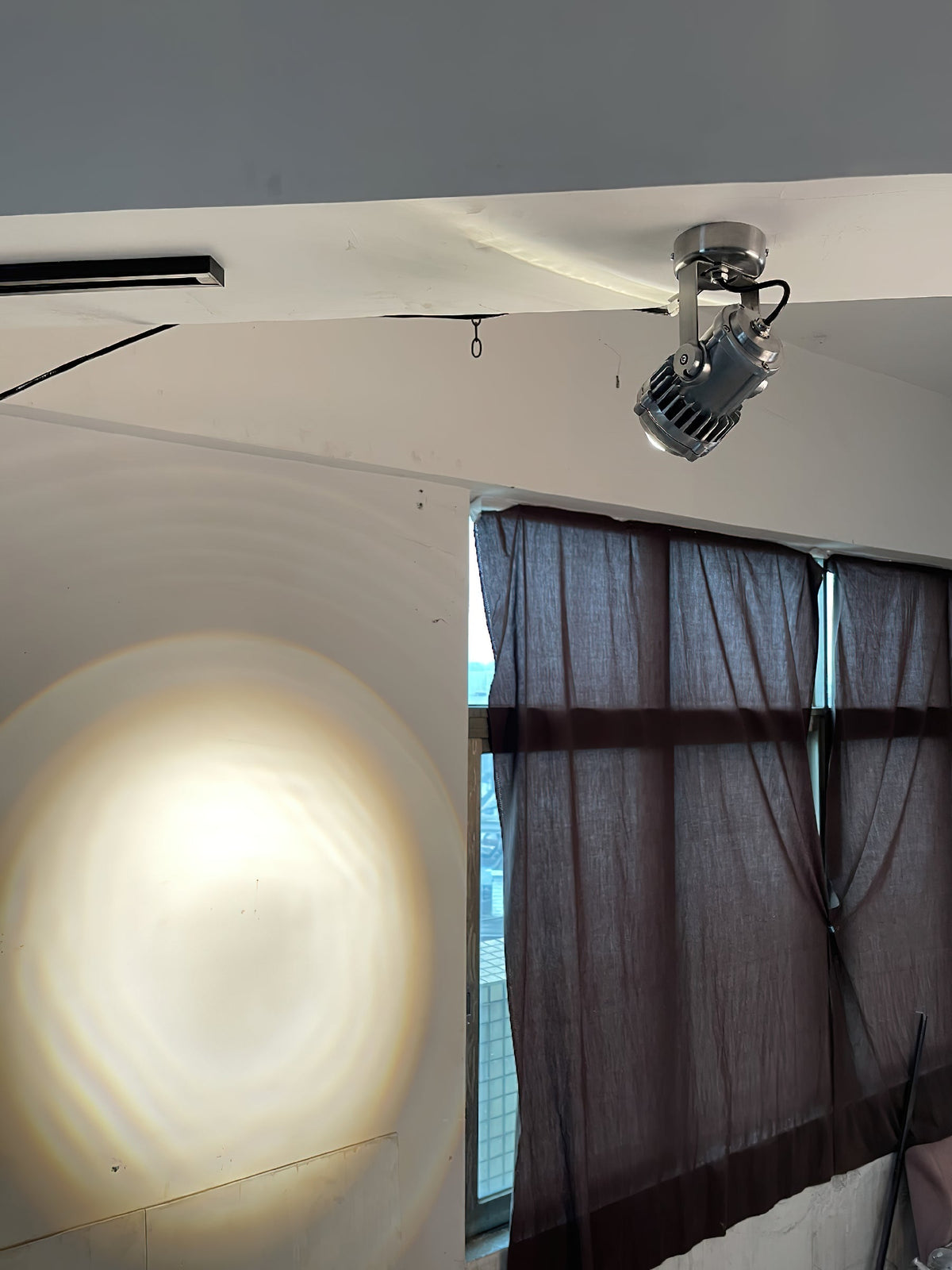 Ivinan Retro Industrial Glass Spotlight