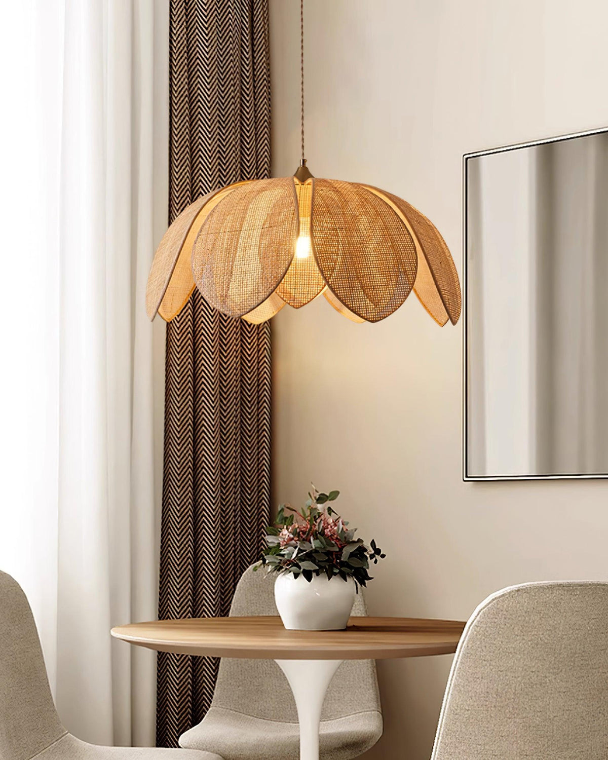 Fionel Rattan Pendant Lamp