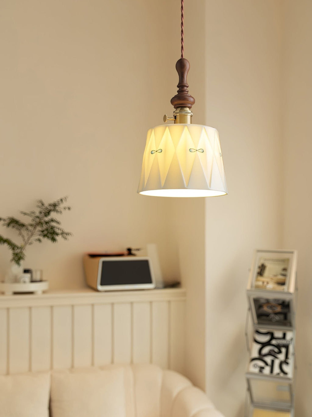 Roselind Vintage Ceramic Pendant Light