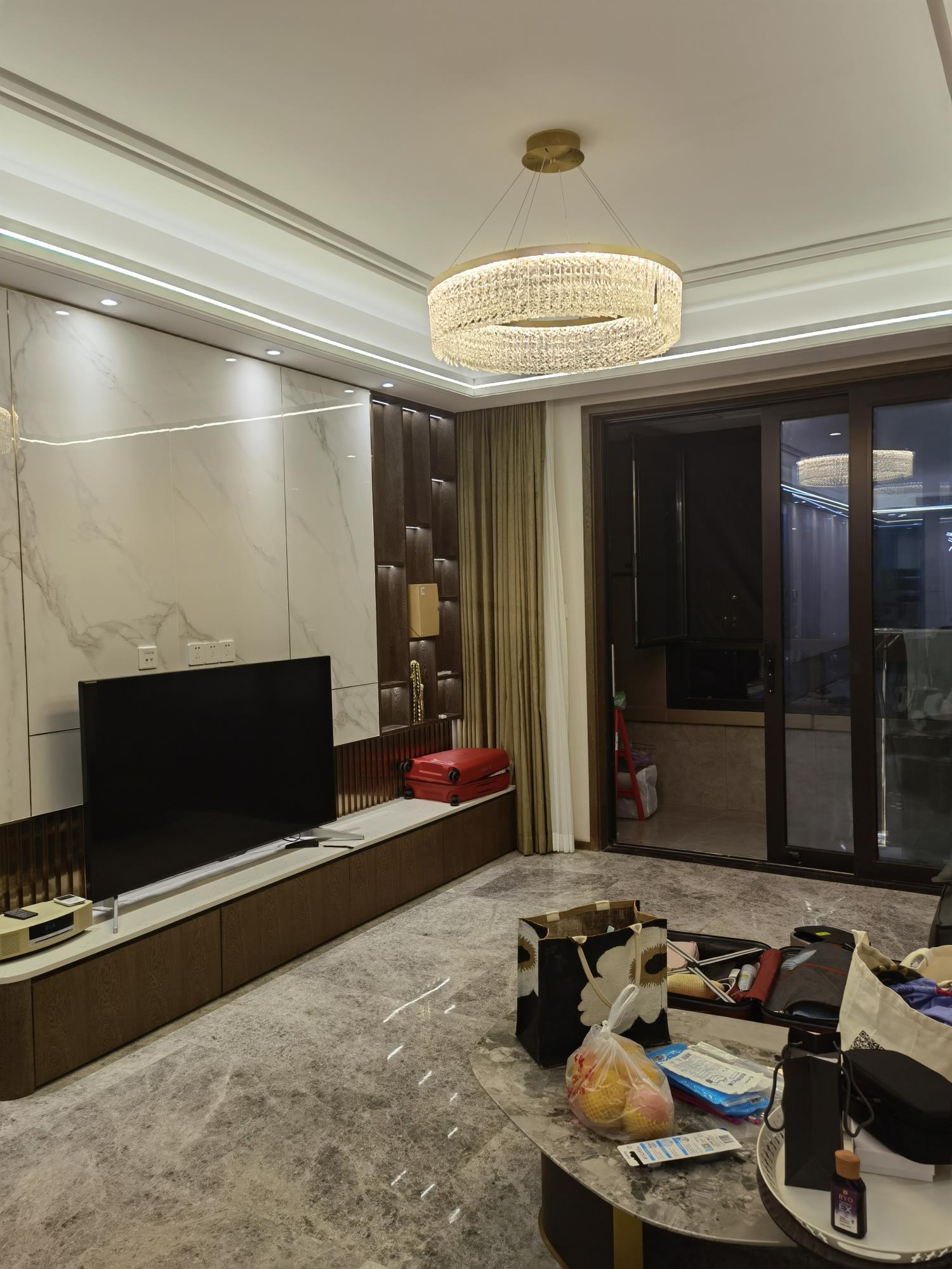 Lustra Chandelier Round Halo Crystal