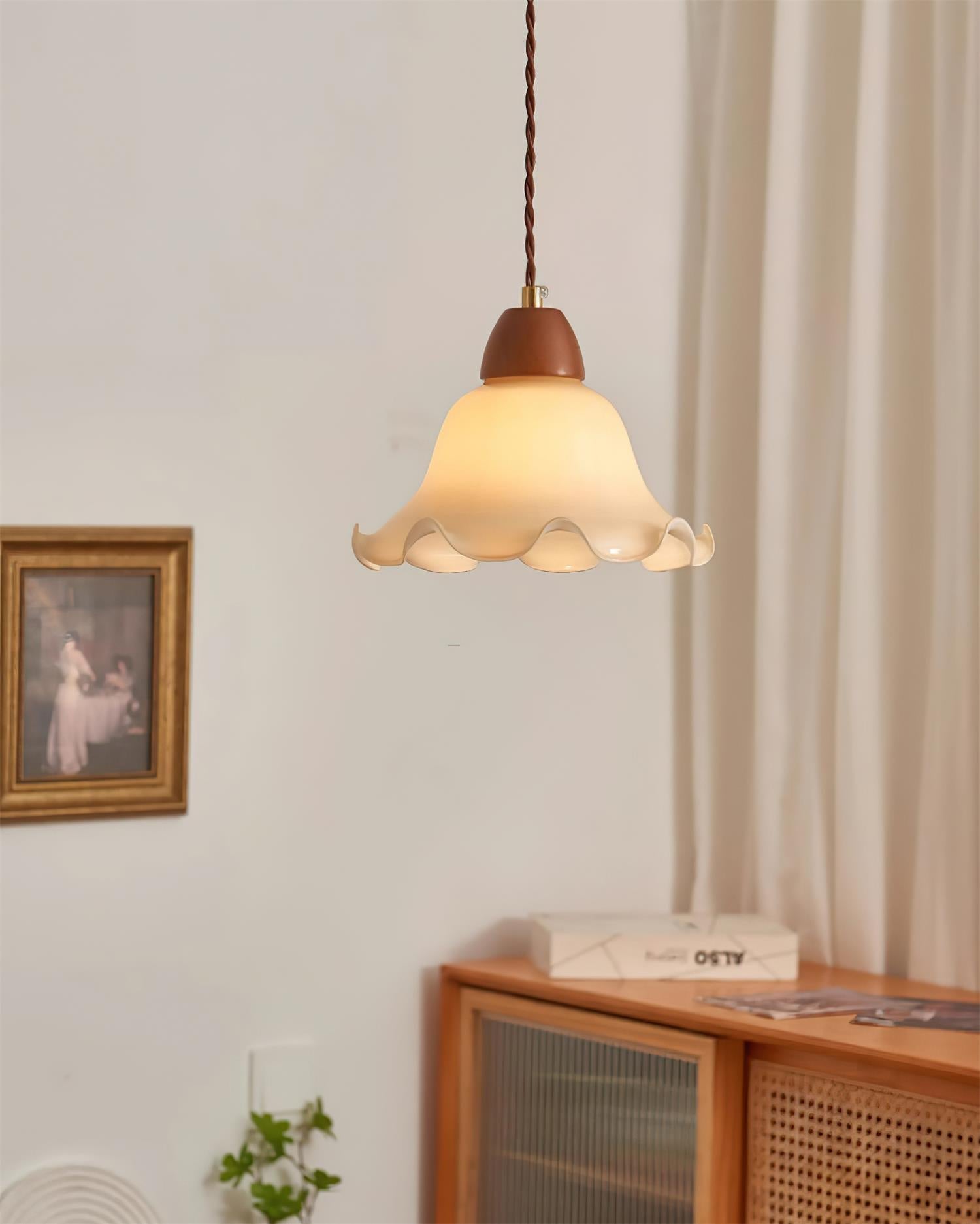 Glyna Wavy Glass Pendant Light