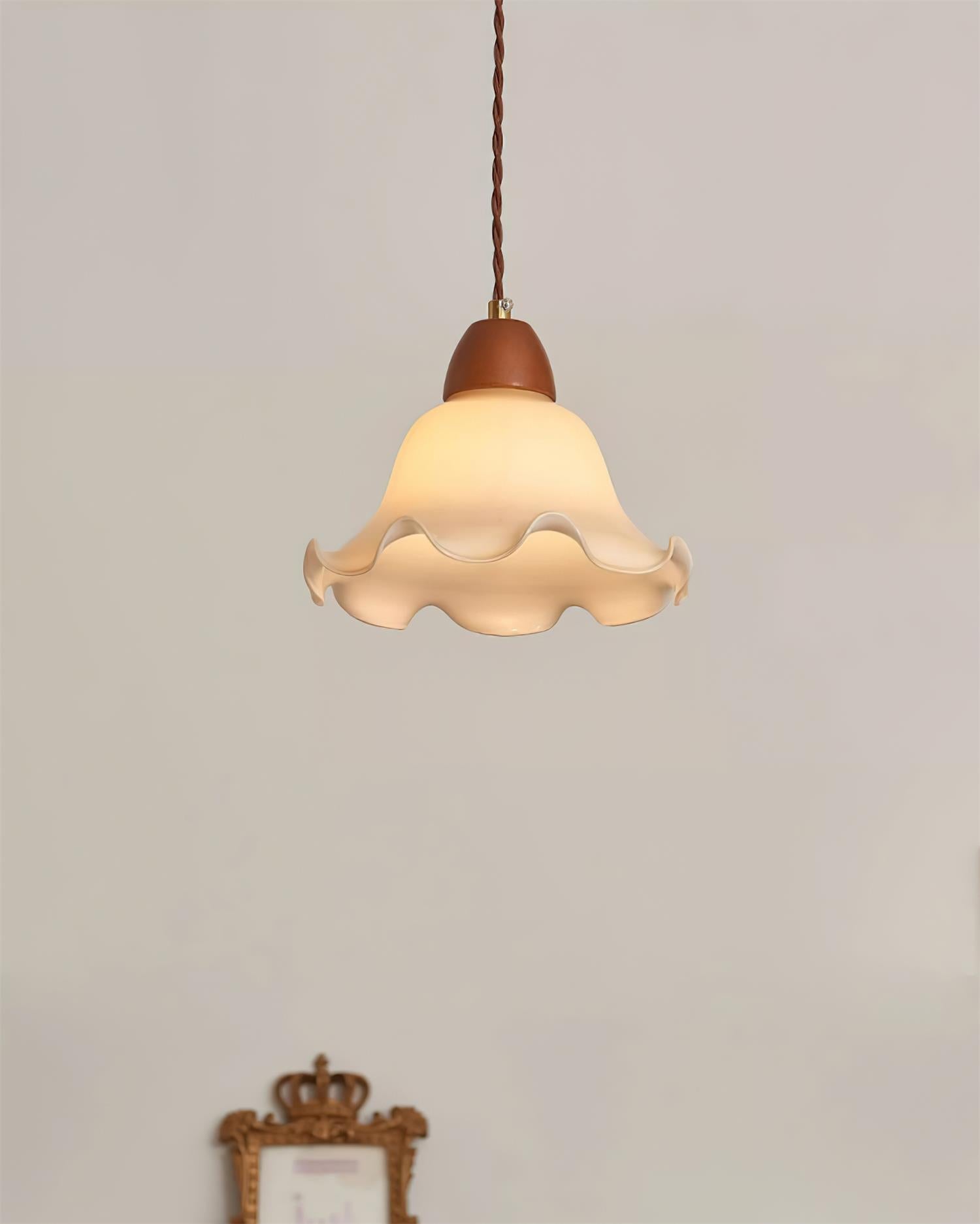 Glyna Wavy Glass Pendant Light