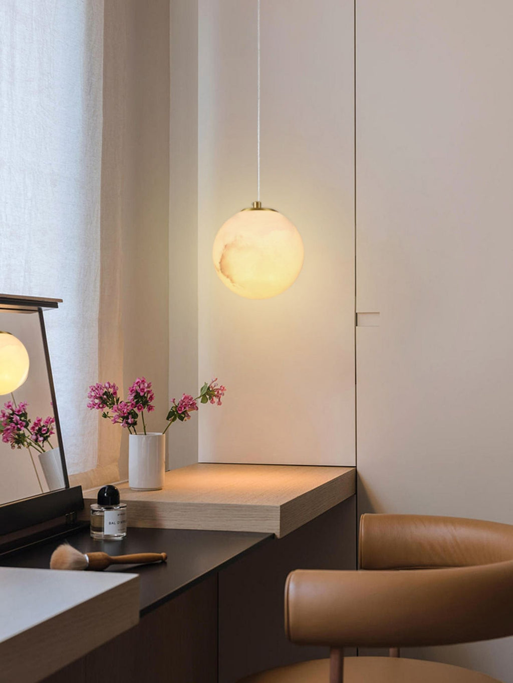 Uphaara Modern Minimalist Alabaster Pendant Light