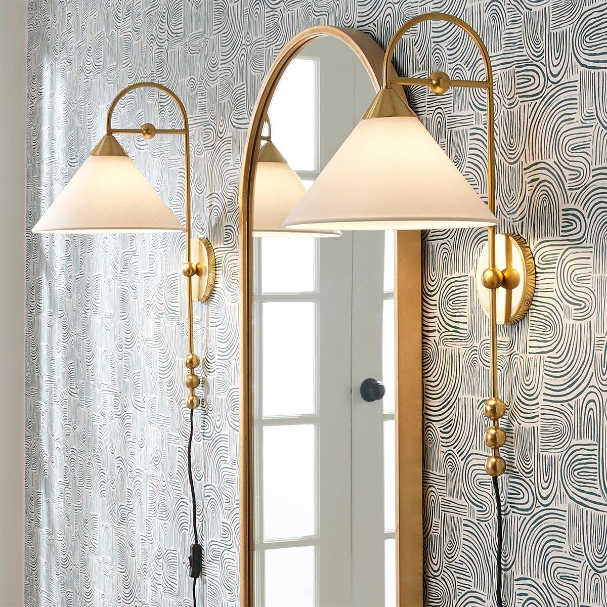 Cisorir Elegance Vintage Plug-In Brass Fabric Sconce Wall Lamp