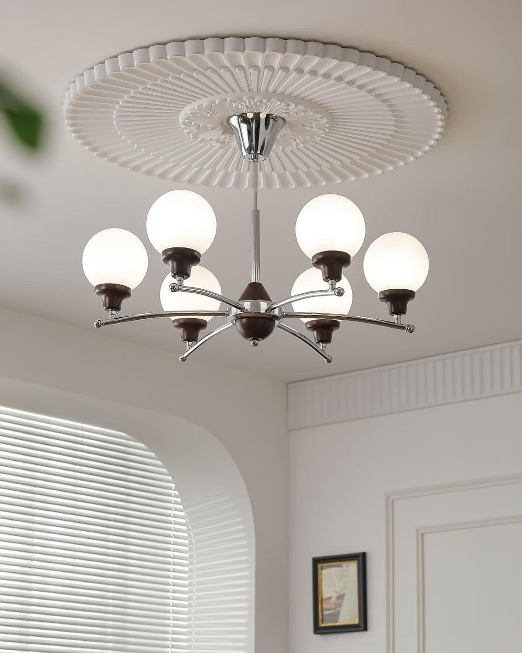 Sciolari Chandelier Vintage Wood Glass