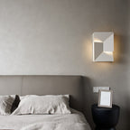 Zoliria Shadows Rechargeable Grand Sconce Wall lamp
