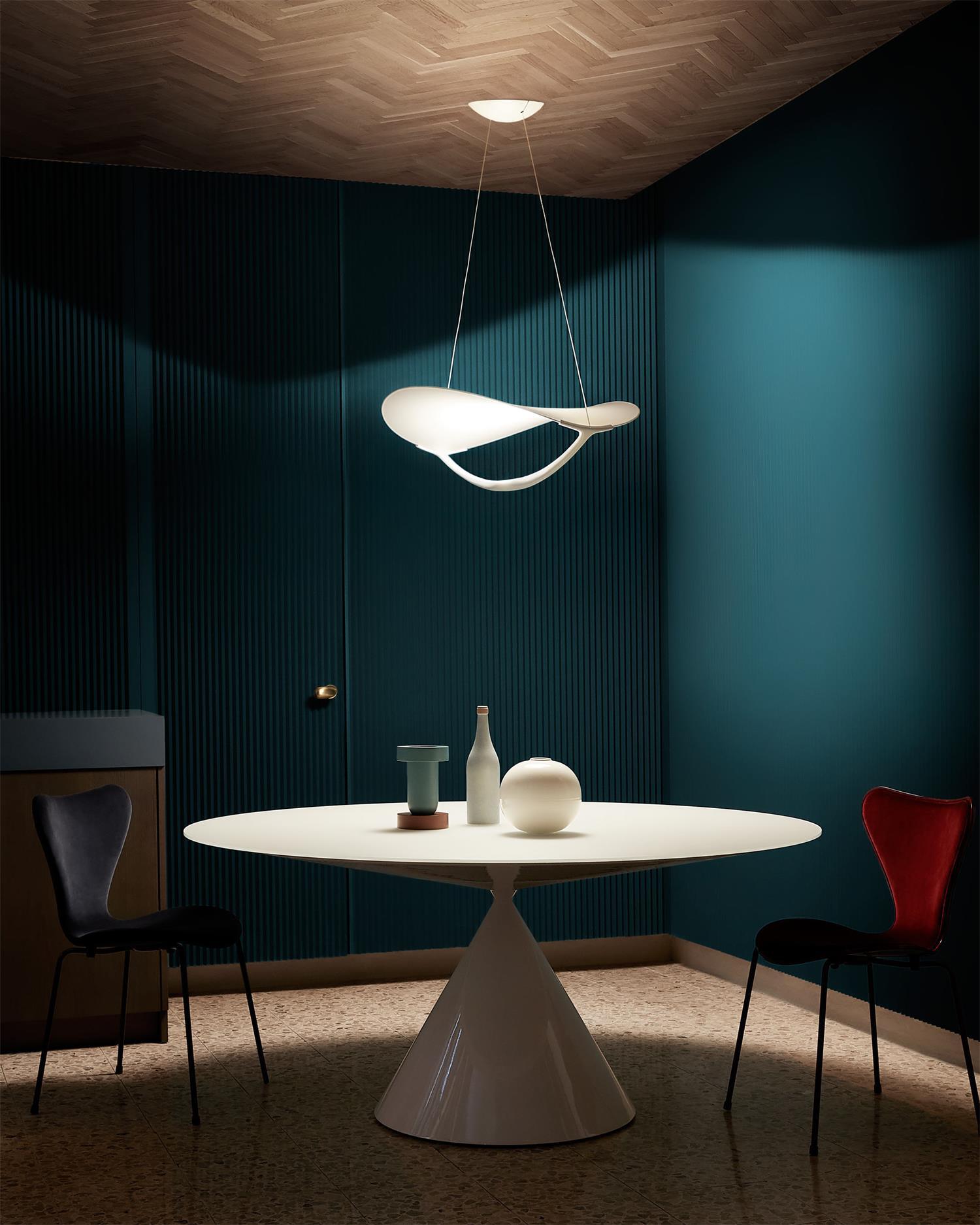 Shield Pendant Lamp Curved Organic Minimalist