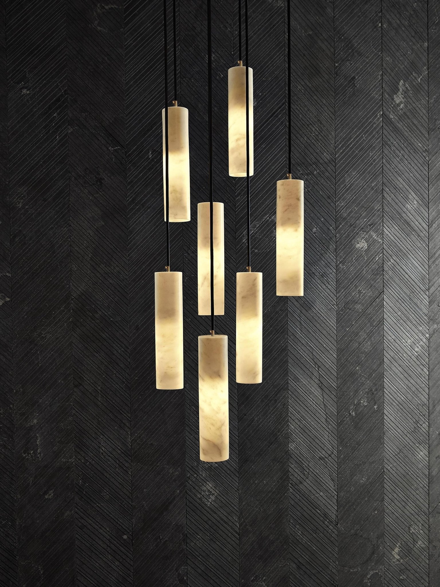 Nyxara Cluster Alabaster Pendant Light