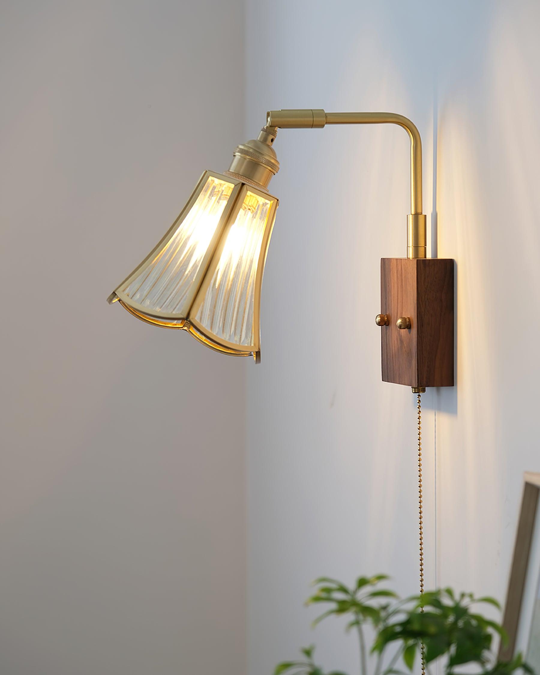 Simone Wall Lamp Floral Glass