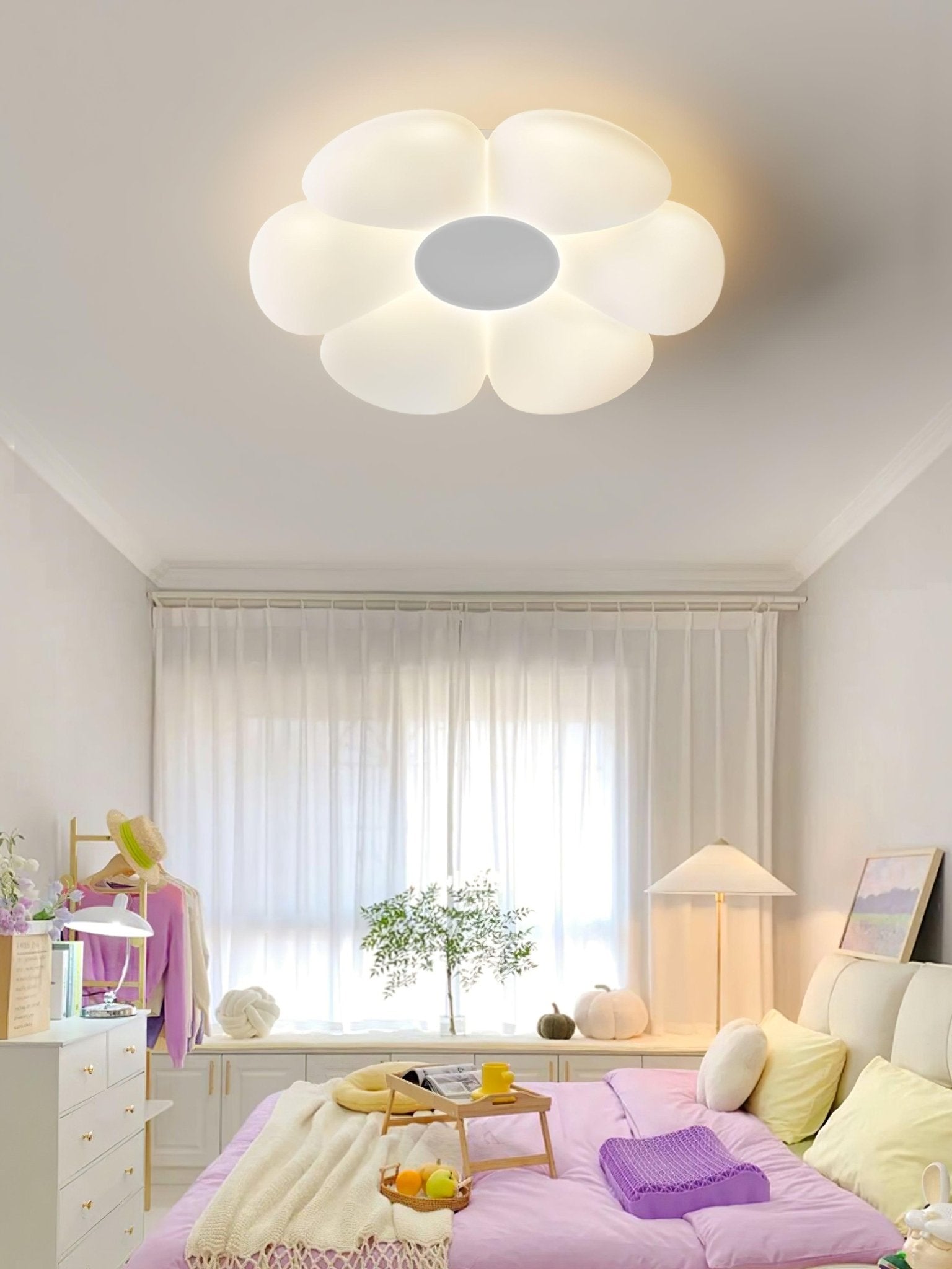 Solara Ceiling Lamp Six-Leaf Flower for Kids Room