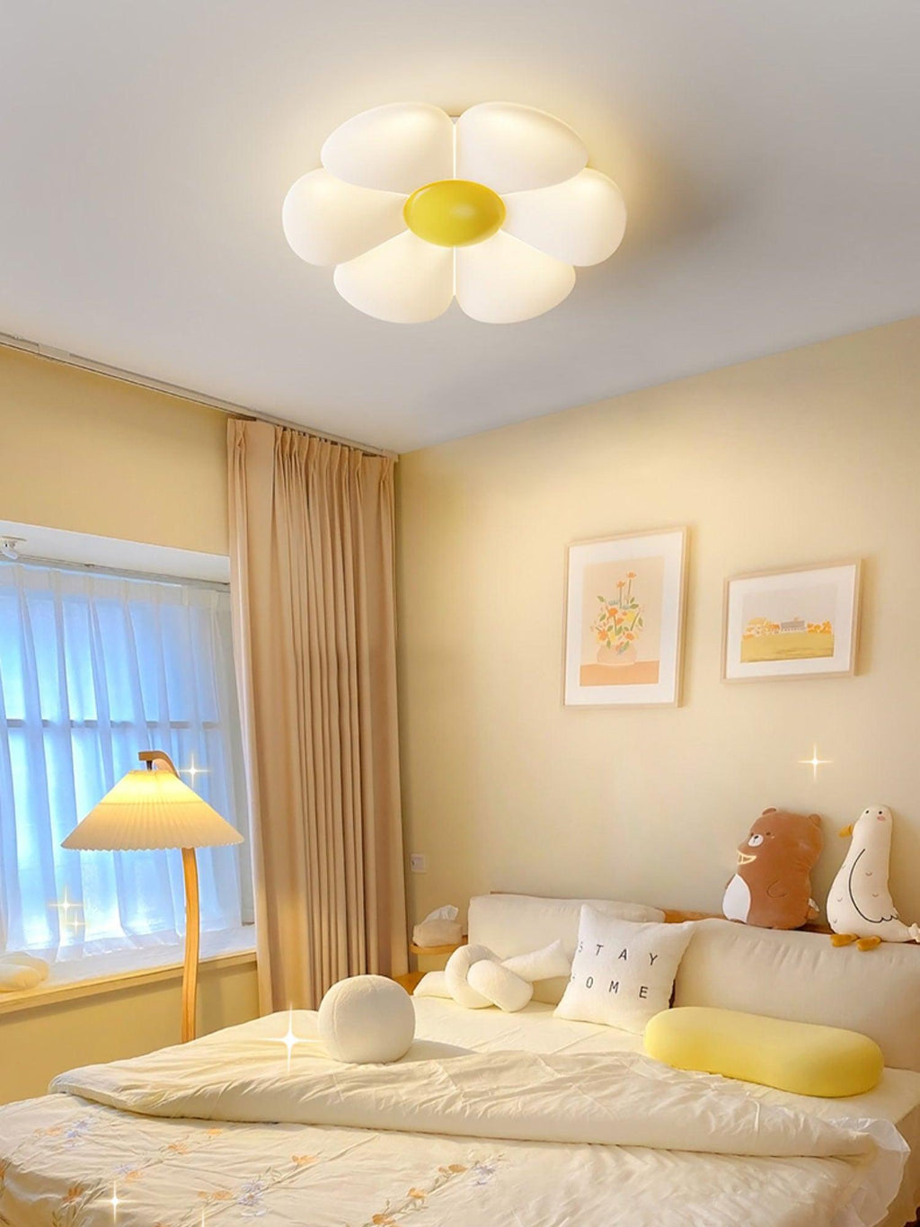 Solara Ceiling Lamp Six-Leaf Flower for Kids Room