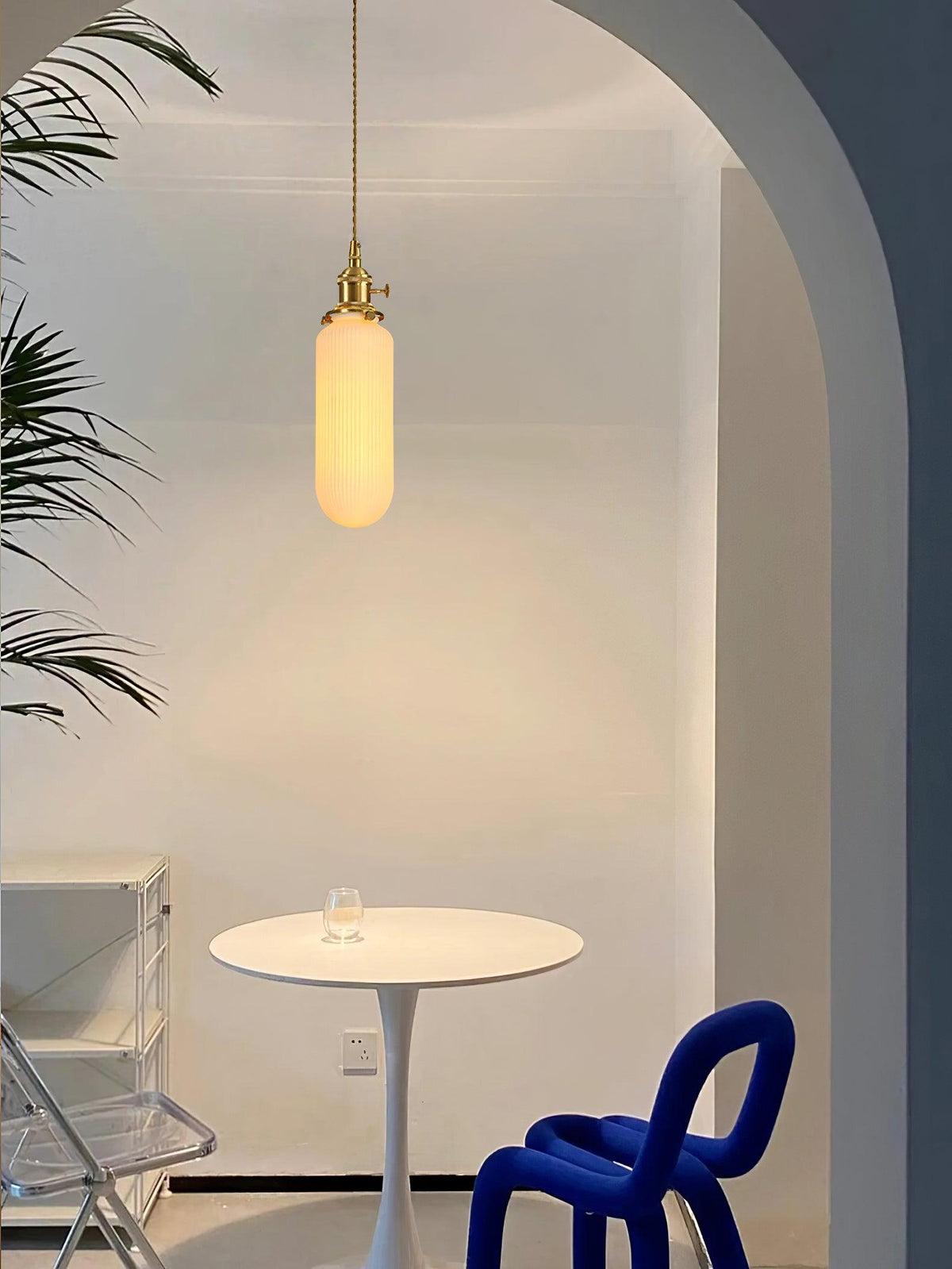 Liora Vintage Ceramic Pendant Light