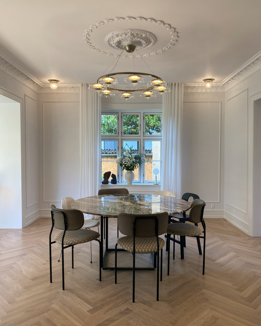 Aethera Circular Glass Chandelier