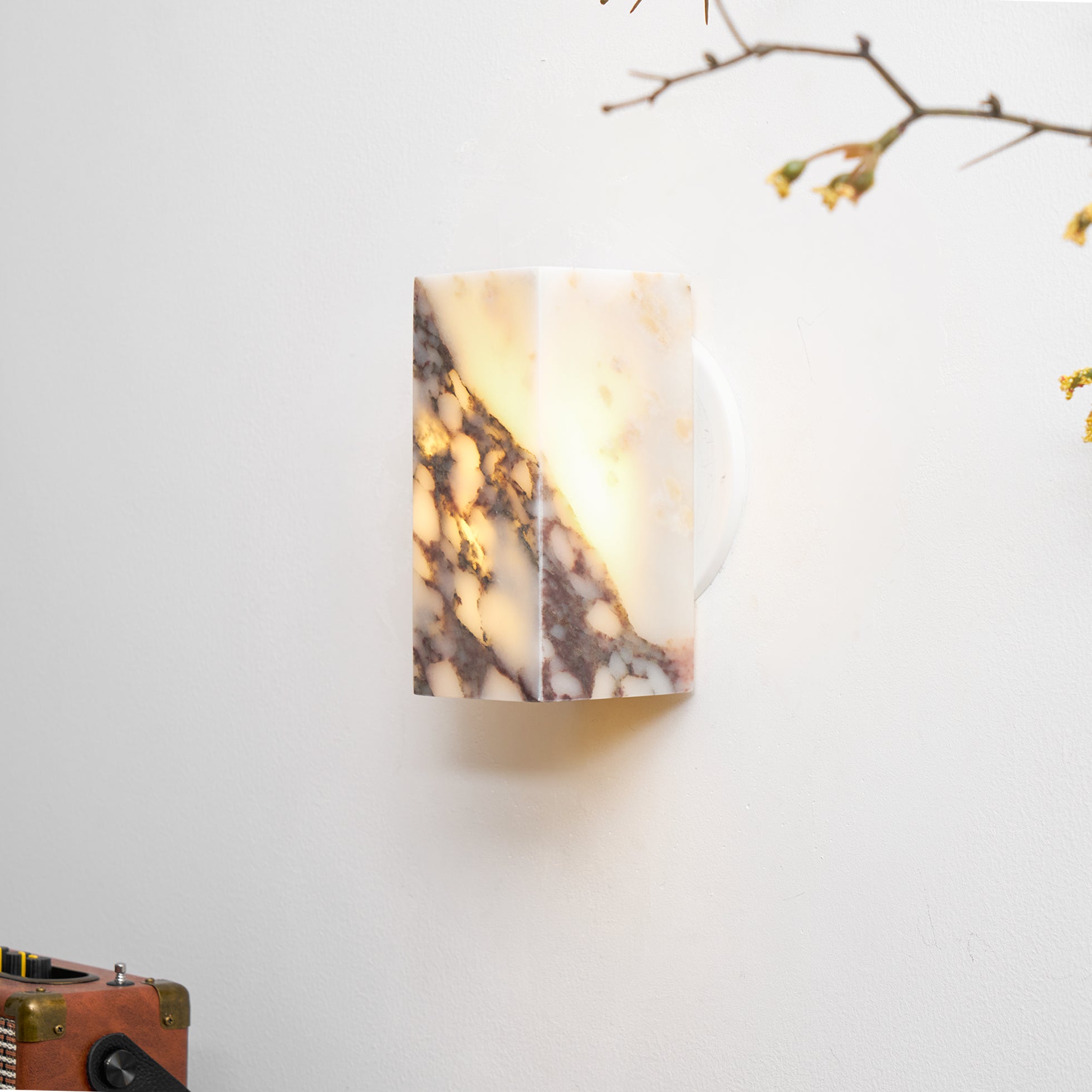 Illaee Modern Minimalist Square Marble Wall Lamp