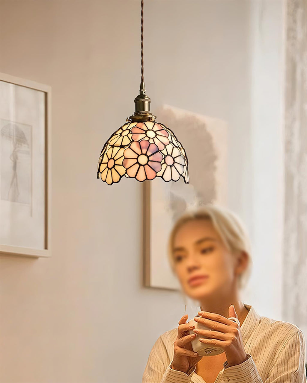 Suka Floral Mosaic Pendant Lamp