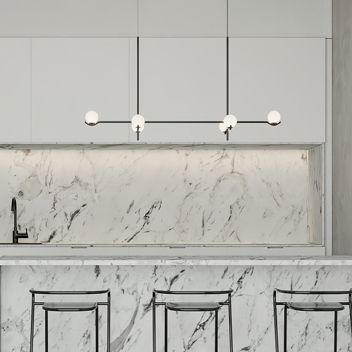 Fayno White Globe Chandelier