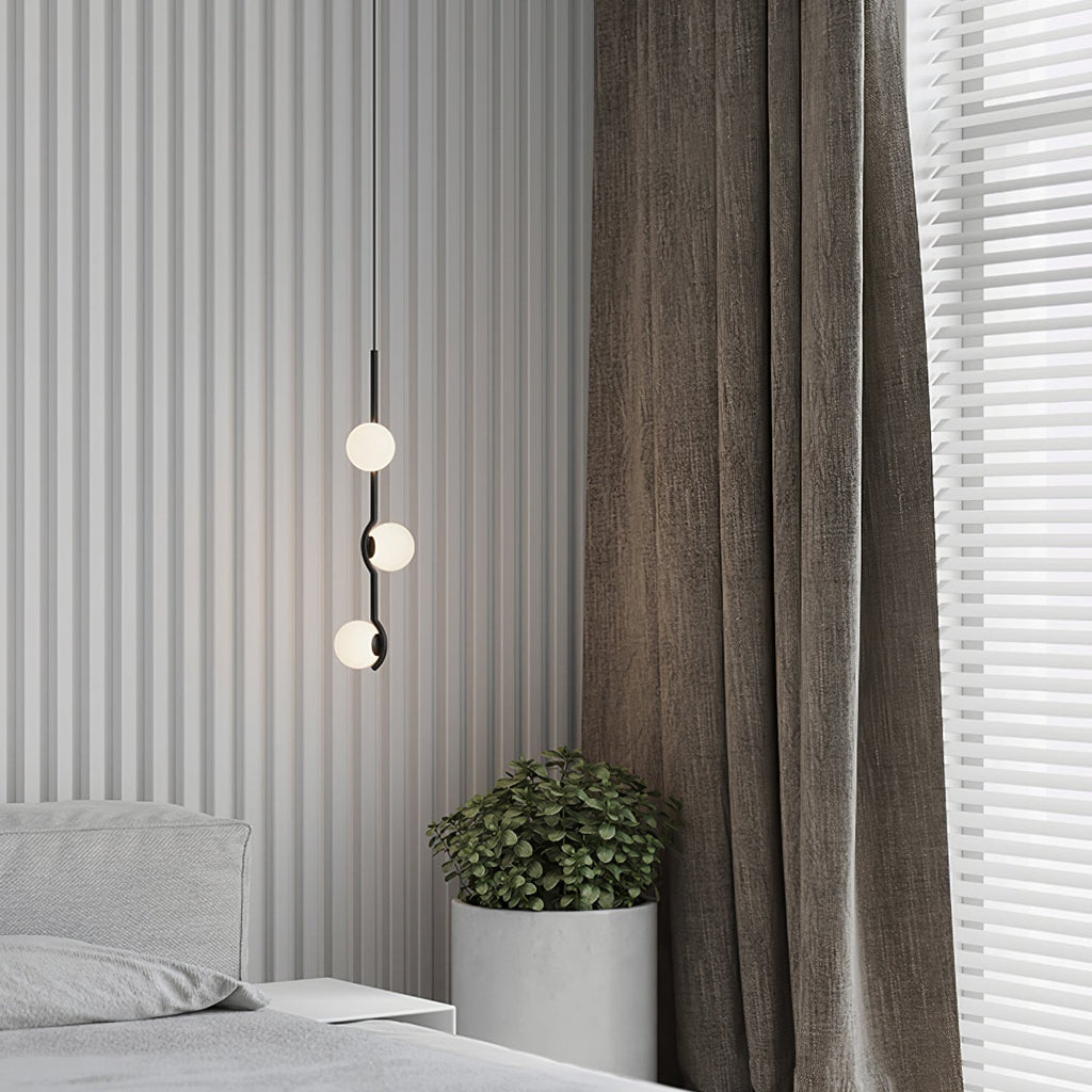 Fayno White Globe Chandelier