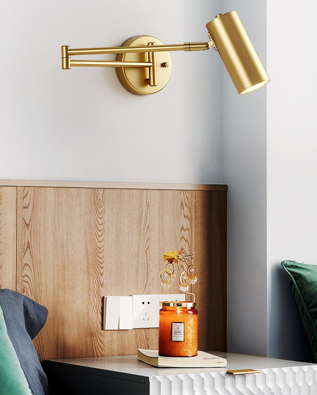 Lustra Wall Sconce Brass Swing Arm Adjustable