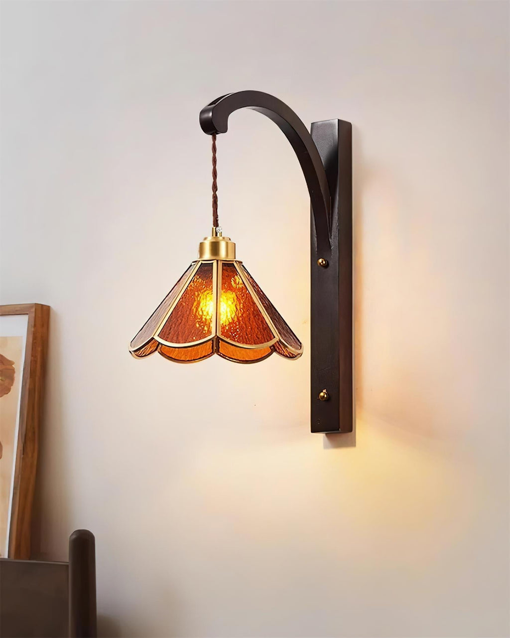 Clario Tavelle Wall Lamp flower-like Glass
