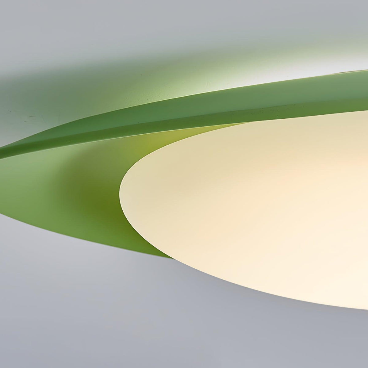Aria Ceiling Lamp Green&Beige Pebble Shape