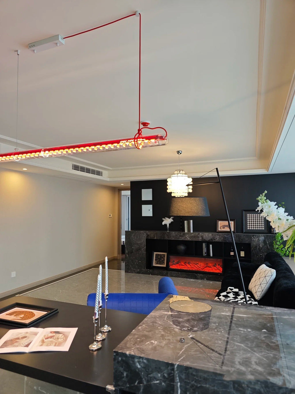 Cata Modern Minimalist Linear LED Glass Pendant Lamp