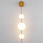 Lustra Wall Lamp Vertical Globe Minimalist