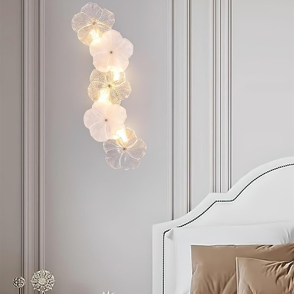 Givelle Floral Wall Lamp