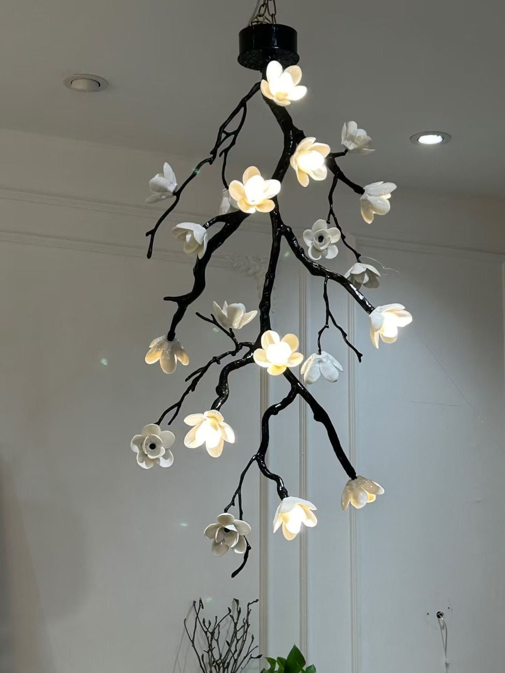 Lustra Chandelier Black Branch Flower